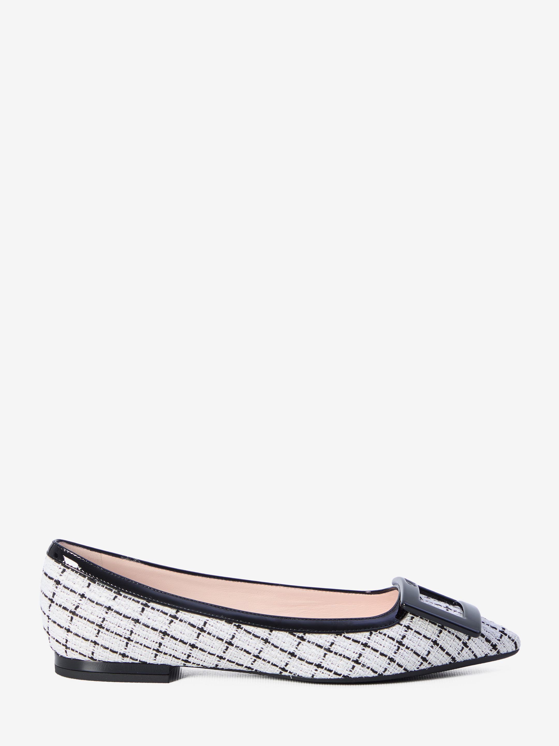 Shop Roger Vivier Ballerine Gommettine In Tweed In White