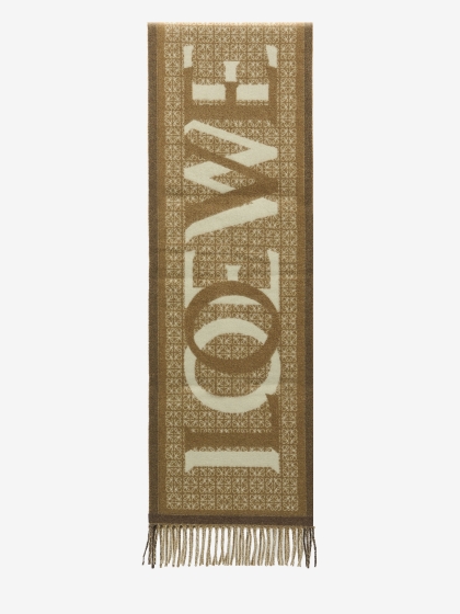 Love scarf