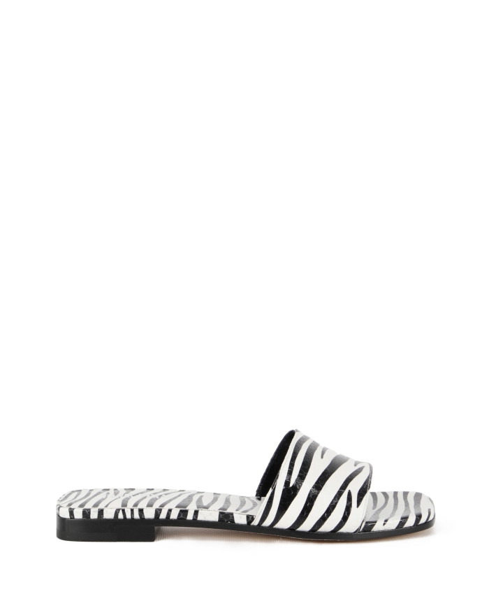 PARIS TEXAS - Zebra-print flat sandals