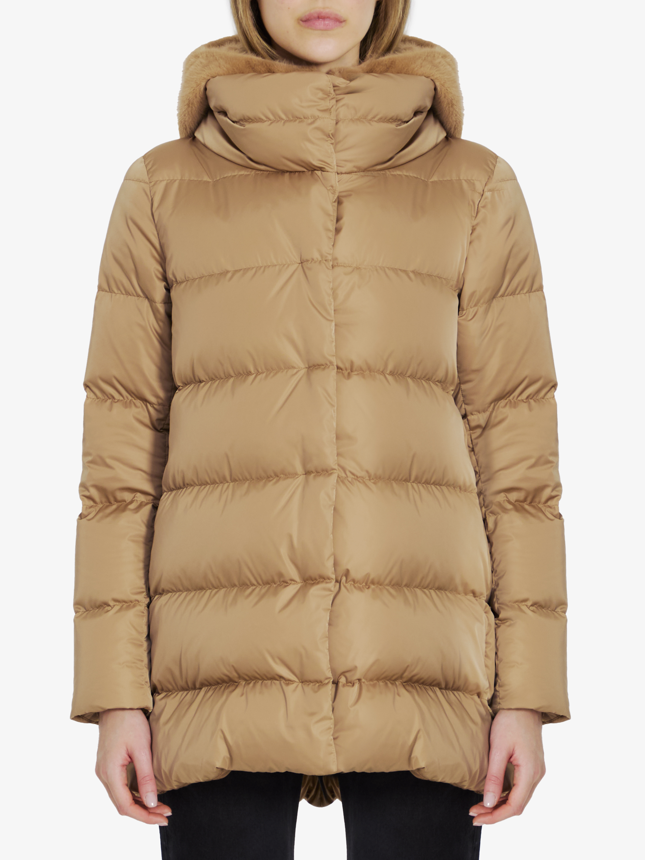 Down jacket in nylon and eco-fur